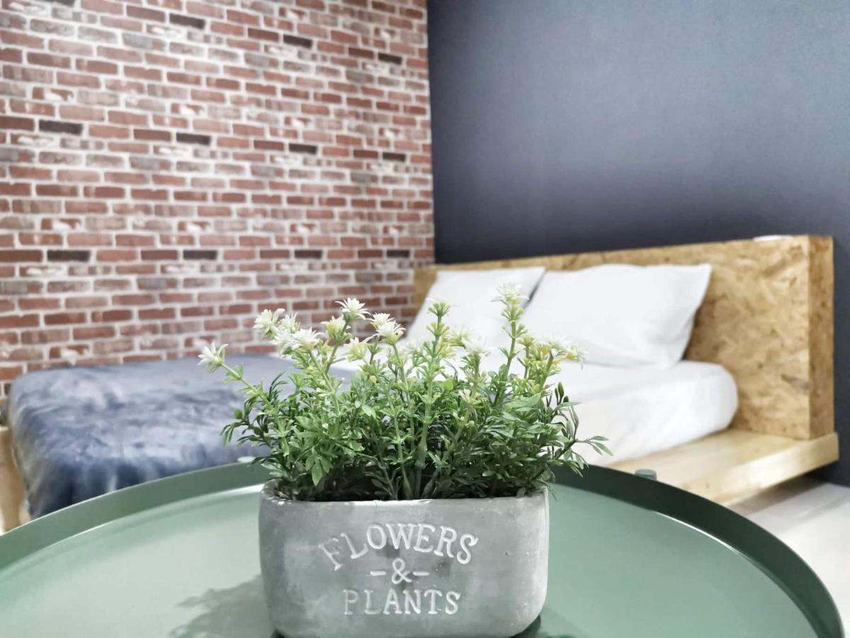 23Loft Kuching Apartment Luaran gambar