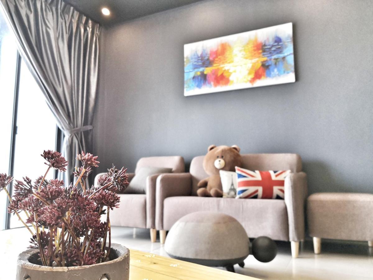 23Loft Kuching Apartment Luaran gambar