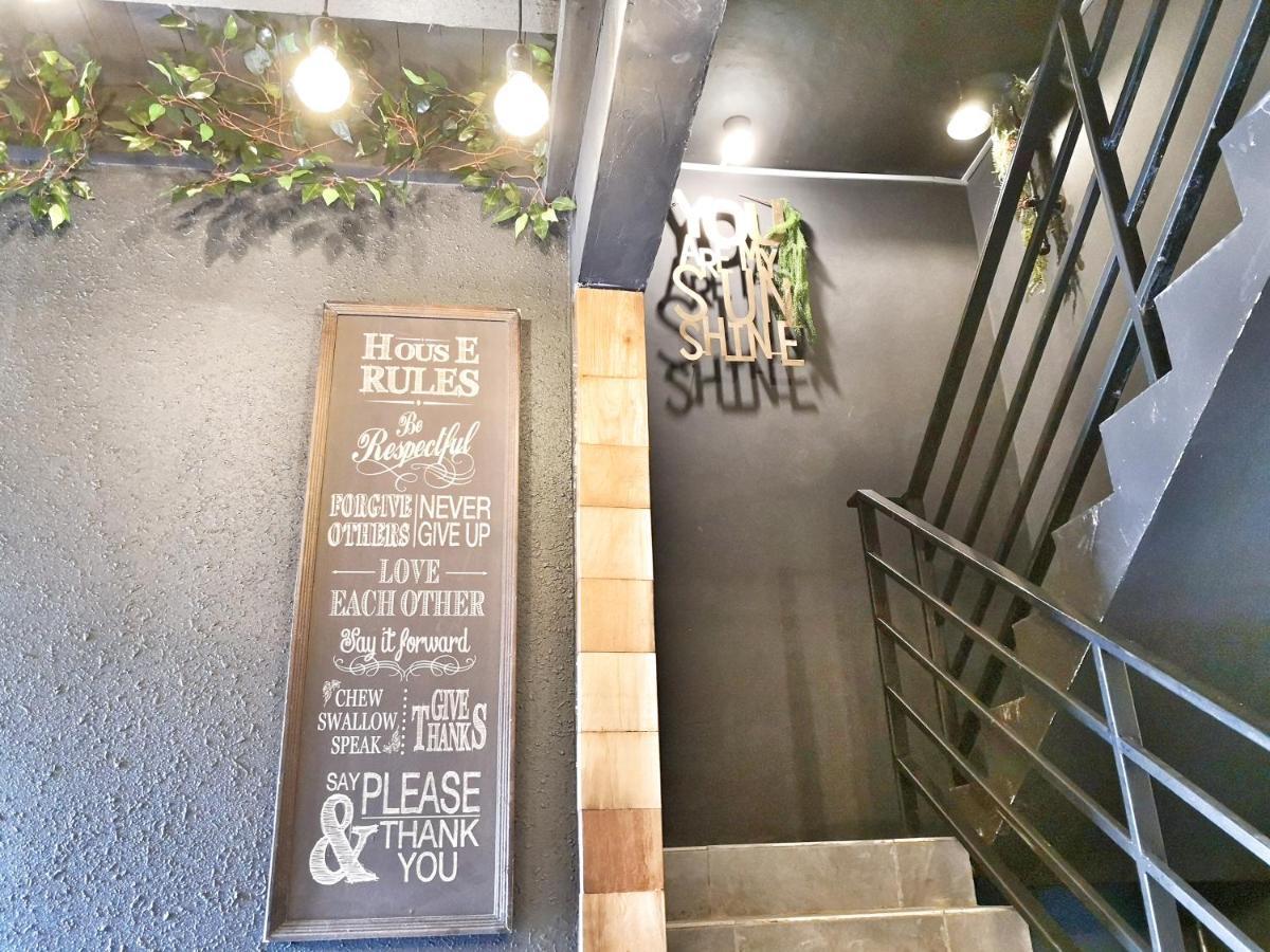23Loft Kuching Apartment Luaran gambar