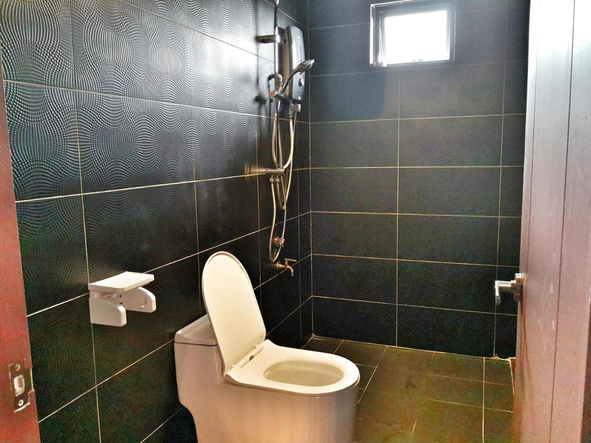 23Loft Kuching Apartment Luaran gambar